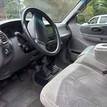 Clean cloth pickup seat and cabin